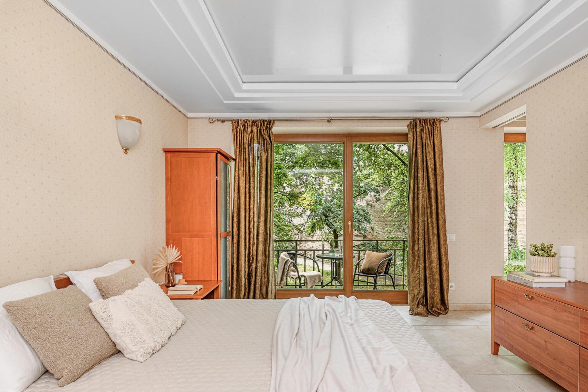 Jacuzzi Apartments X Free Parking X Self Check-In 24X7 By H&H VNO Exteriér fotografie